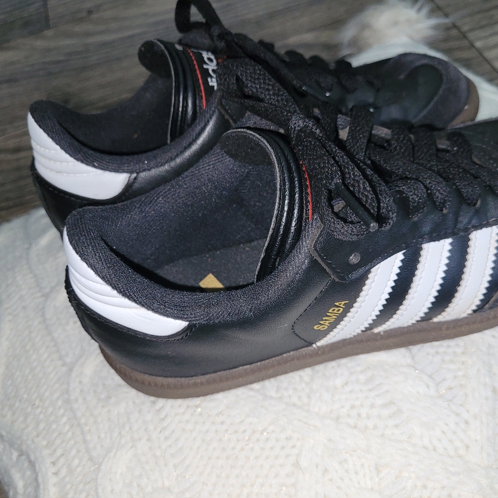 Adidas Black and White Samba Sneakers Iconic Design Size 2 Kid's Used - Picture 3 of 8